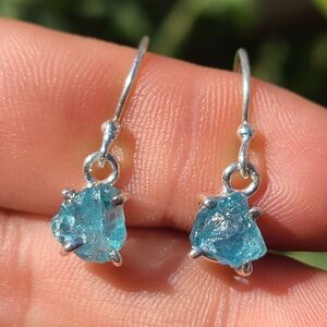 SOLD Neon Blue Apatite (Rough) 925 Earrings